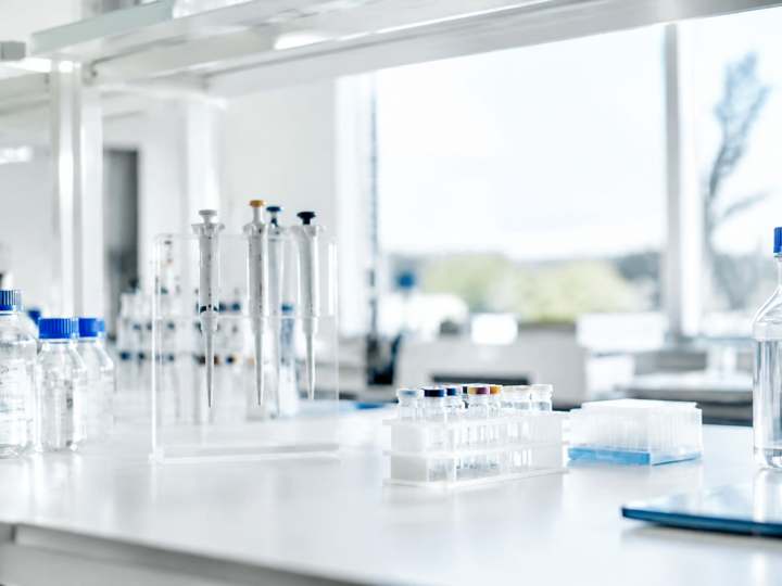 Modern laboratory bench